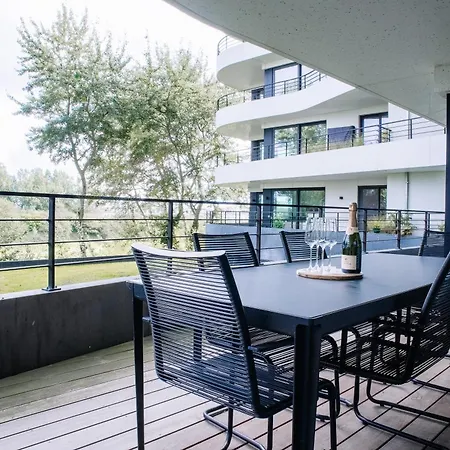 - Modern With Garage Near The Lejlighed