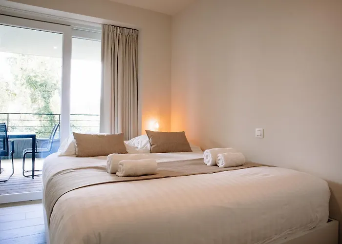 Apartamento - Modern With Garage Near The